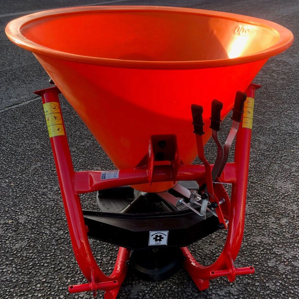 FertCast Tractor Mounted Fertiliser Spreader - Manual Controls 400L - Image 3